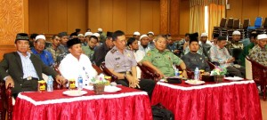 Sejumlah pejabat hadir pada Dialog Akhir Tahun dengan Liqa’akhawat (Pertemuan Kekeluargaan) (Iskandar - Humas Setkab Penajam Paser Utara)