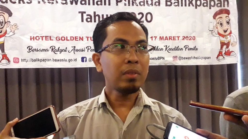 Komisioner Bawaslu Balikpapan, Ahmadi Aziz. (Aditya - Hello Borneo)