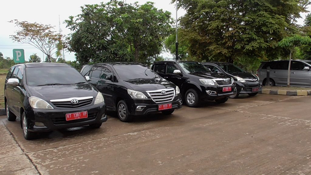 Mobil Dinas Pemkab PPU.