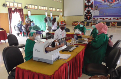 Vaksinasi Tahap Pertama