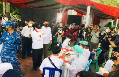 Vaksinasi Covid 19 di Balikpapan.