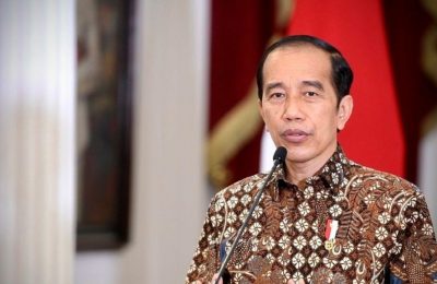 Presiden Jokowi dalam telekonferensi pers di Istana Merdeka, Jakarta, Senin (30/8). Presiden menyayangkan sikap Myanmar yang menolak bantuan ASEAN untuk keluar dari krisis politik di negara tersebut. (Foto: Courtesy/Biro Setpres)