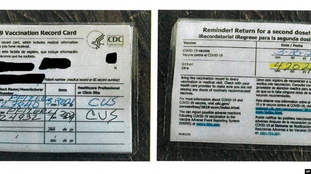 Contoh kartu vaksinasi COVID-19 palsu. (Departemen Pengendalian Minuman Beralkohol California via AP)