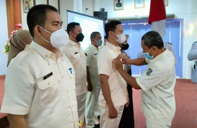 Pengurus Purna Paskibraka Indonesia (PPI) Kabupaten Paser periode 2021 - 2026, resmi dilantik. Pelantikan ini ditandai dengan penyematan tanda jabatan oleh Wakil Ketua PPI Kaltim, Danang Agung. (Ist)
