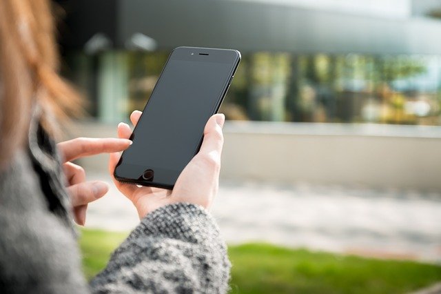 Pelaku kerap pamer alat vital melalui video call instagram. (Foto ilustrasi/pixabay.com)