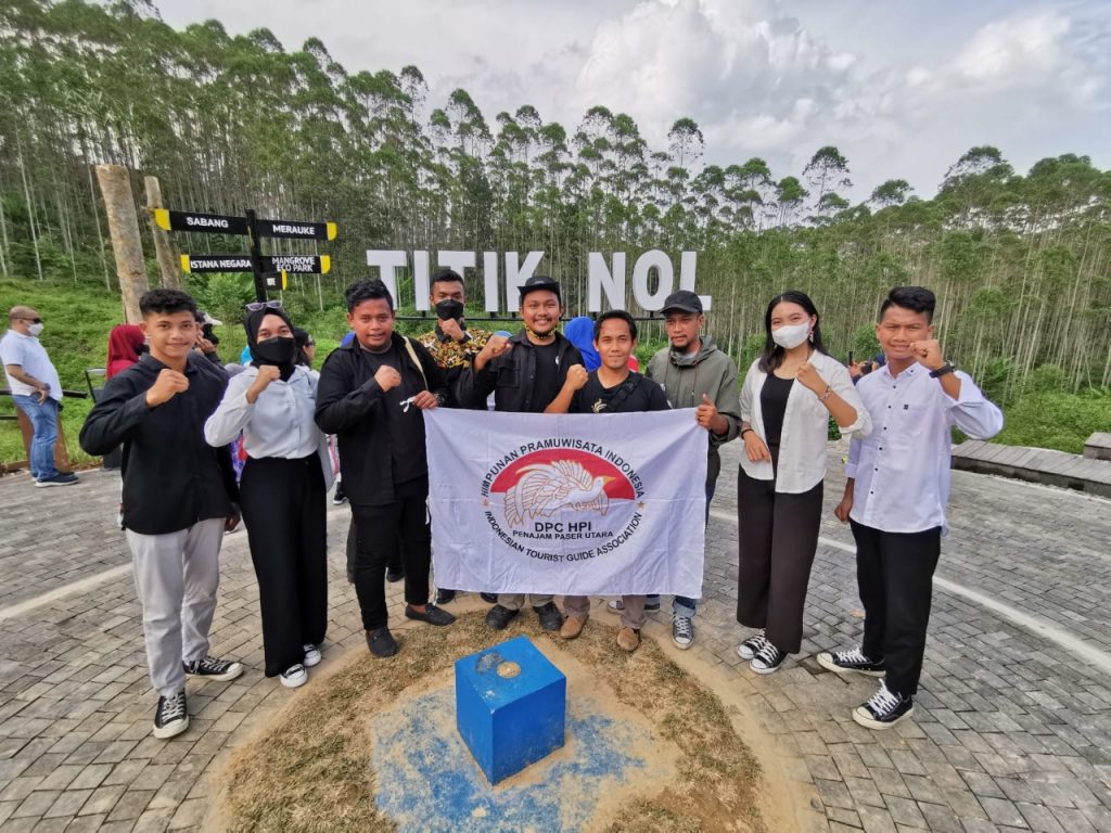 Ketua HPI Kabupaten PPU, Agung Khisbullah (tengah). (Ist)