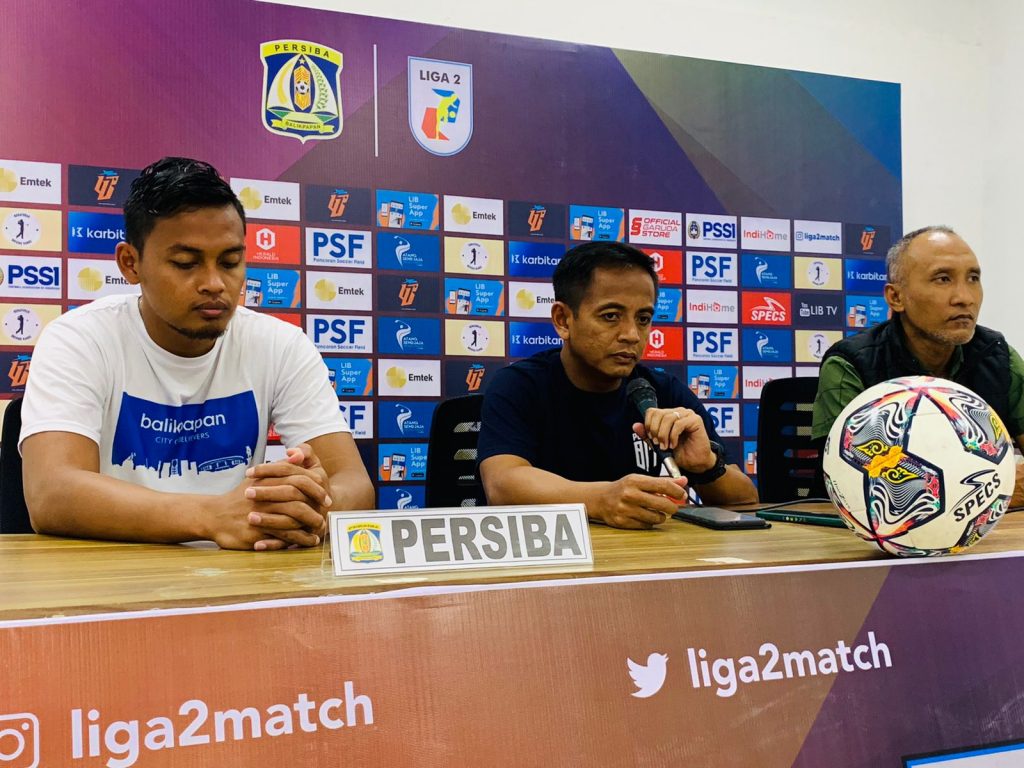 Pelatih Persiba, Ilham Romadhona (Tengah). (Ist)