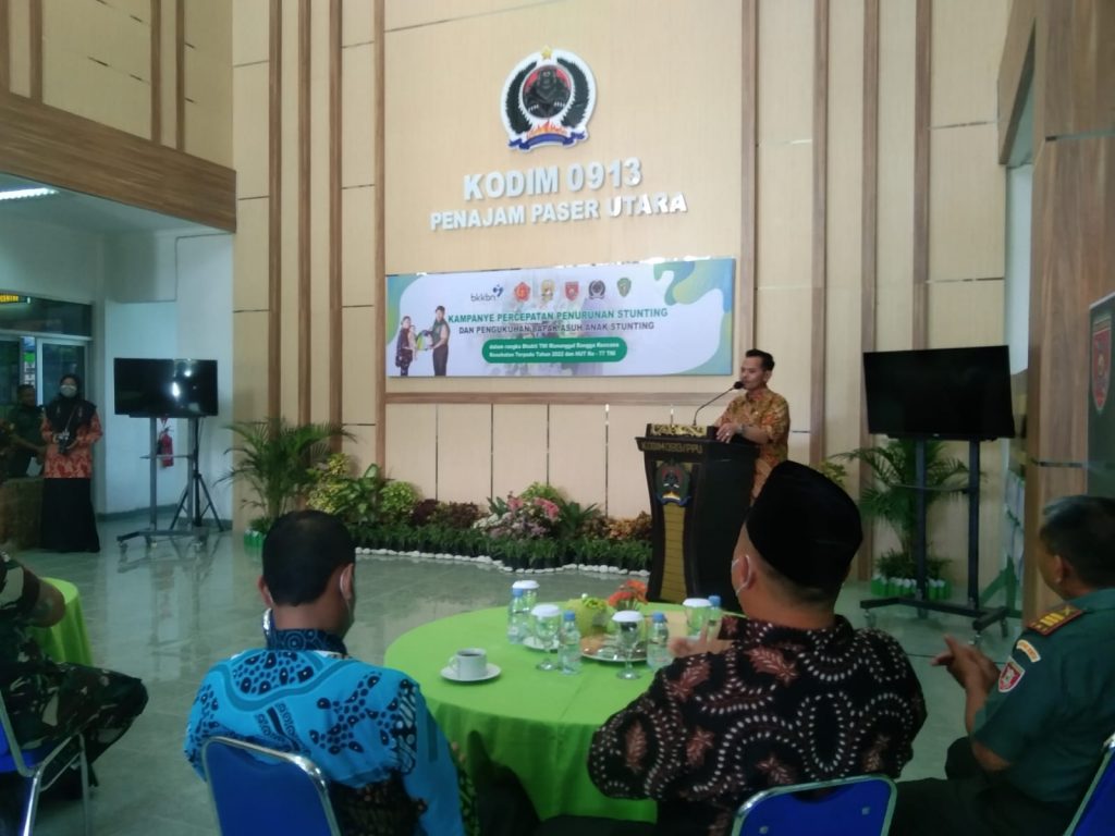 Kamis 29 September 2022 Kapolres PPU, Kajari PPU dan Dandim 0913 PPU dikukuhkan menjadi Bapak Asuh Stunting.(ESY)