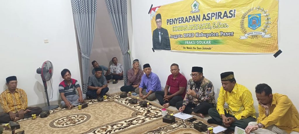 Ketua Komisi II DPRD Kabupaten Paser, Ikhwan Antasari menggelar Serap Aspirasi (Reses). (TBS)