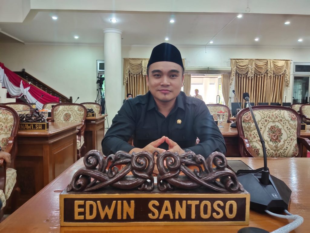 Ketua Komisi III DPRD Kabupaten Paser, Edwin Santoso. (TBS)