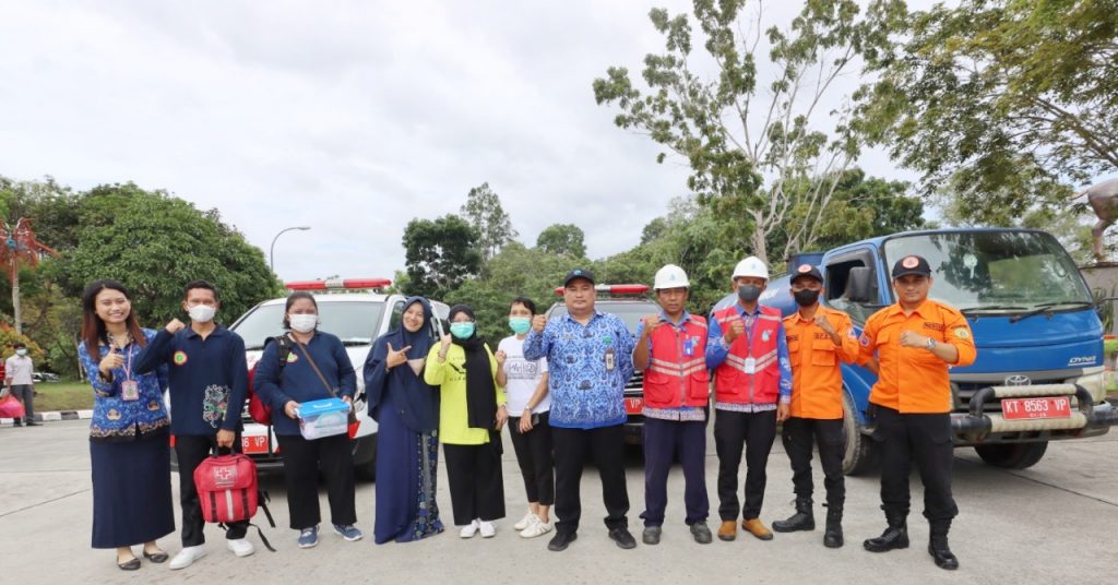 Petugas Layanan Call Center 112 Kabupaten PPU. (ESY)
