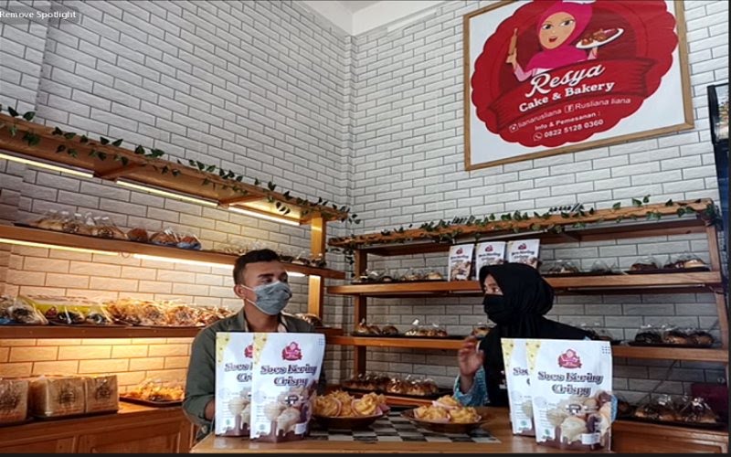 Resya Cake and Bakery dengan beragam varian memanjakan lidah. (TBS)
