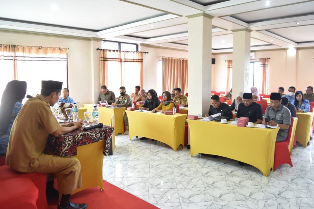 Focus Group Discussion (FGD) penyusunan naskah akademik digelar DPRD Paser. (Ist)