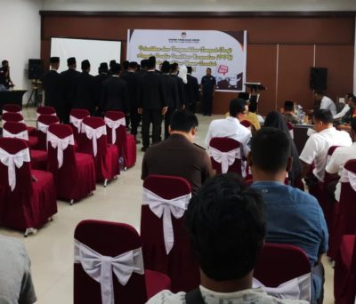 Panitia Pemilihan Kecamatan (PPK) di Kabupaten PPU dilantik. (NBP)