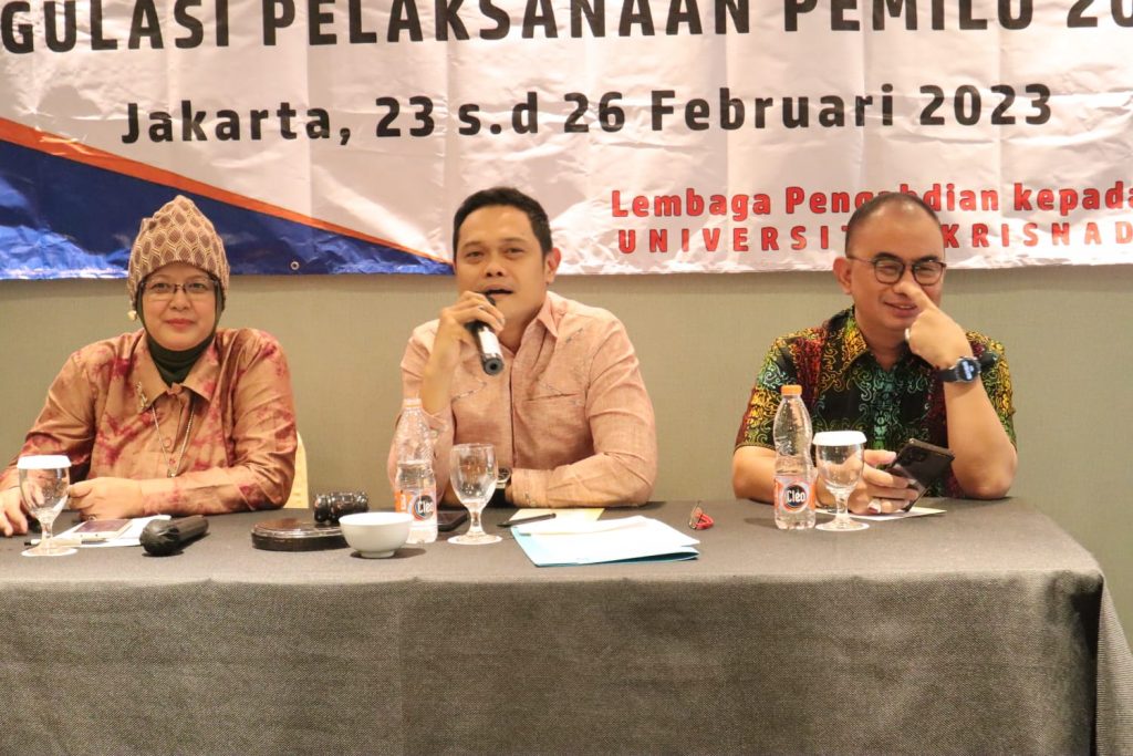 Ketua DPRD Kabupaten Paser, Hendra Wahyudi (Tengah). (Ist)