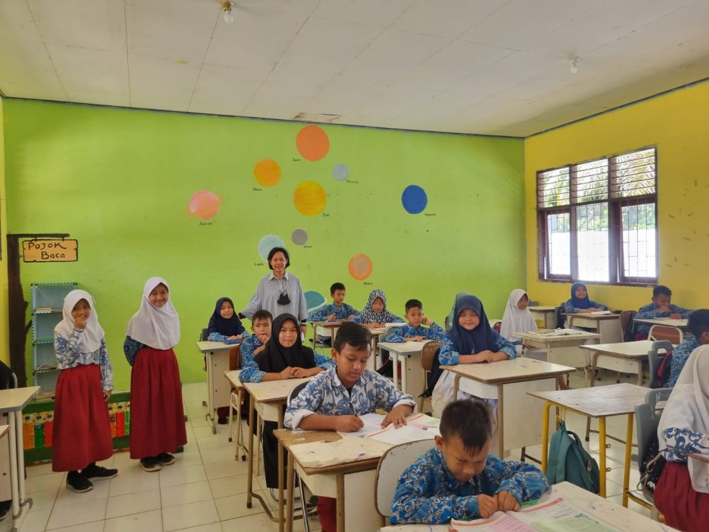 Program buku jendela dunia dalam siapkan SDM warga lokal di kawasan IKN Nusantara. (Ist)