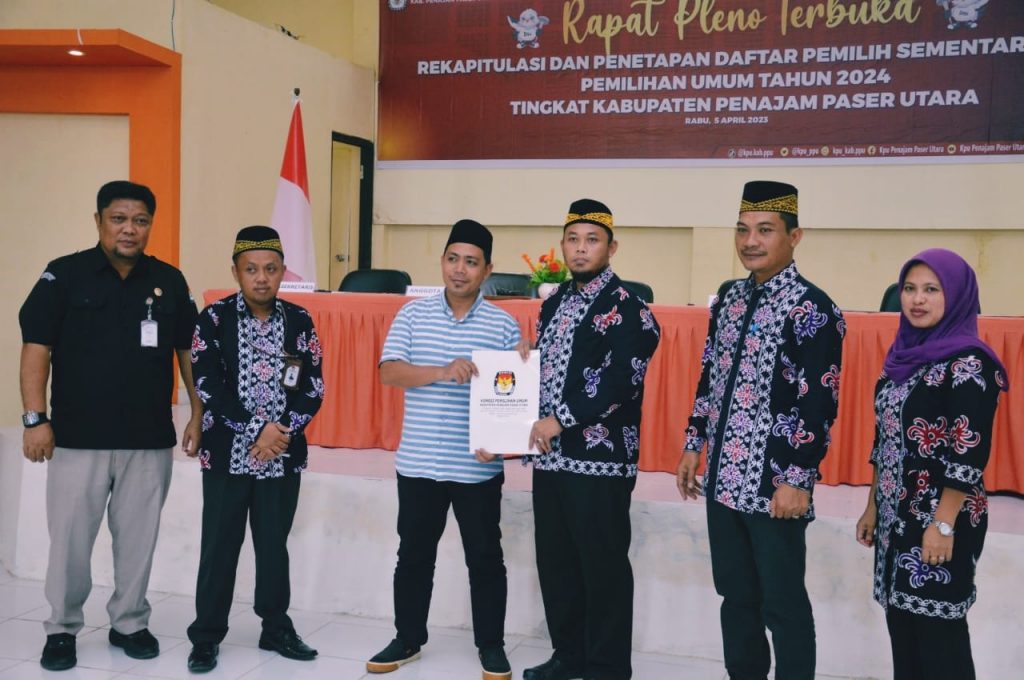 Rapat pleno Daftar Pemilih Sementara (DPS). (Ist)