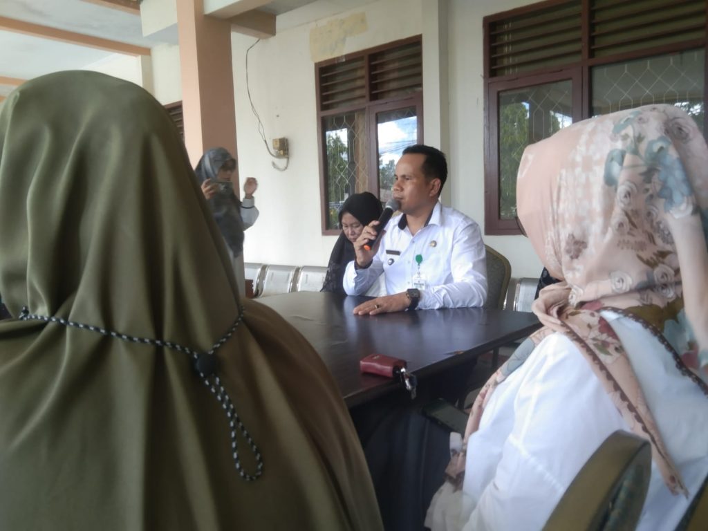 Subondo, Lurah Nipah-nipah. (Ist)