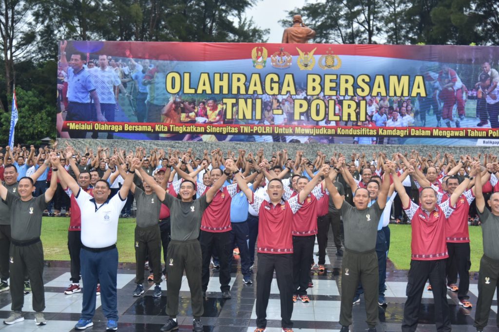 Pangdam VI/Mlw bersama Kapolda Kalimantan Timur. (Ist)