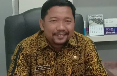 Ketua Komnasdik Provinsi Kalimantan Timur, Dr. Kasrani Lathief. (Ist)