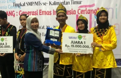 Tiga Pelajar SMPN 1 Tanah Grogot. (Ist)