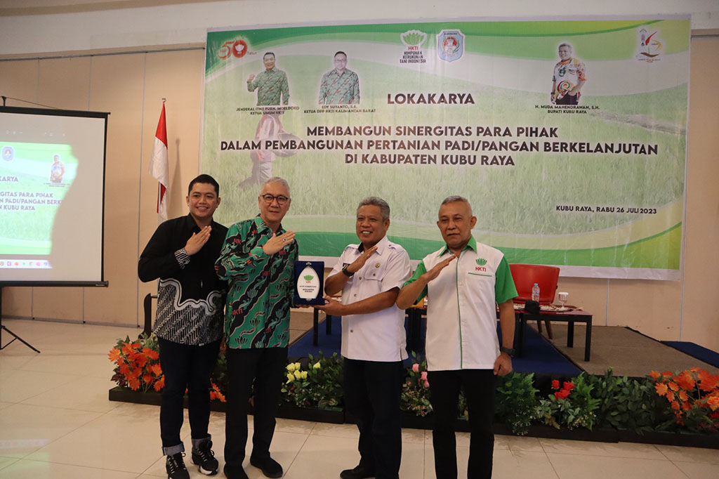 HKTI Kalimantan Barat melakukan kunjungan ke Kabupaten Kubu Raya. (Ist)
