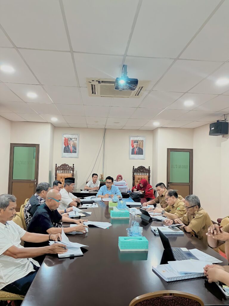Rapat Panitia Khusus (Pansus I) terkait pembahasan rencana Peraturan Daerah (Perda) Pajak dan Retribusi Daerah. (Ist)