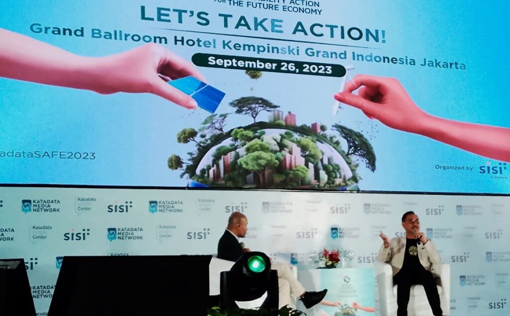 Kepala Otorita Ibu Kota Nusantara (OIKN) Bambang Susantono menyampaikan paparannya dalam acara Sustainable Action for Future Economy (SAFE) 2023 di Grand Ballroom Kempinsky Jakarta. (Ist)