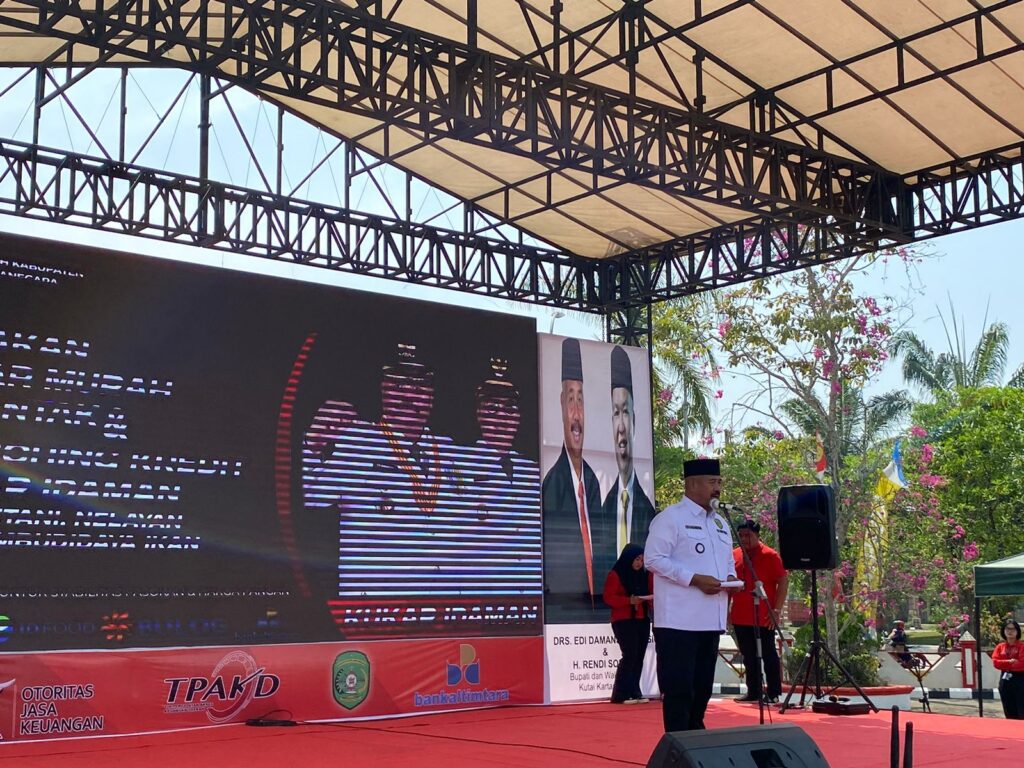 Bupati Kukar Edi Damansyah saat memberikan sambutan. (Ist)