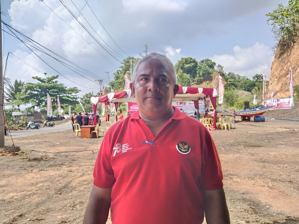 Lurah Loa Tebu, Rahimudin. (Ist)