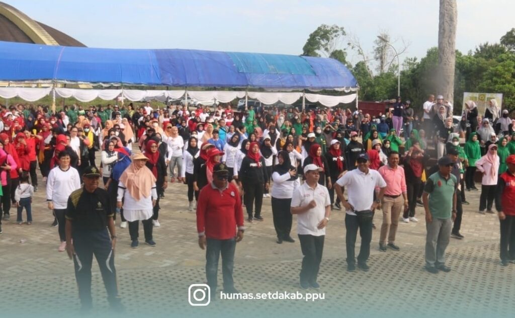 Senam Ronggeng Massal. (Ist)