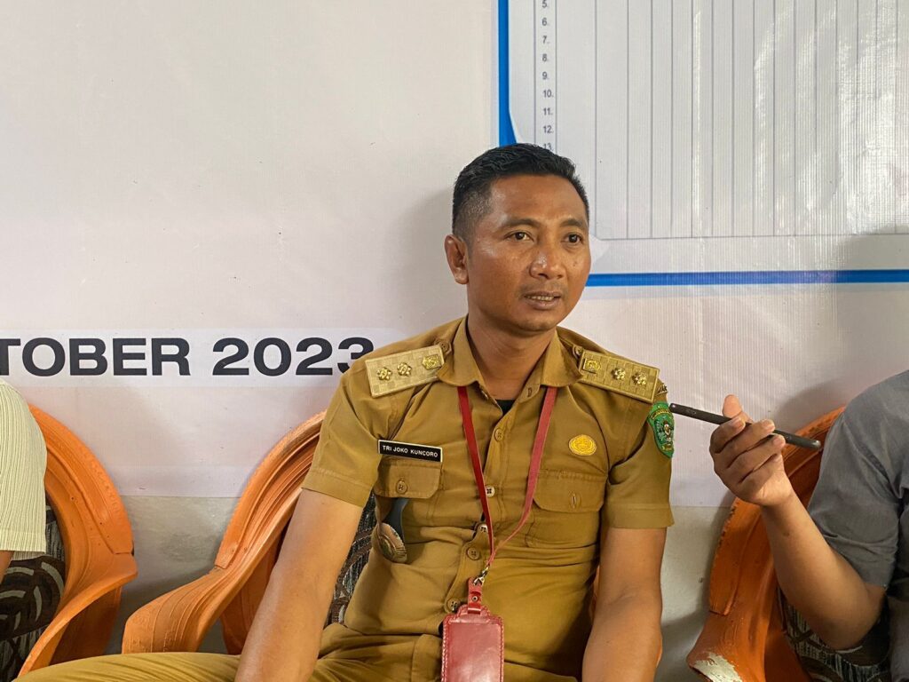 Lurah Maluhu, Tri Joko Kuncoro. (Ist)