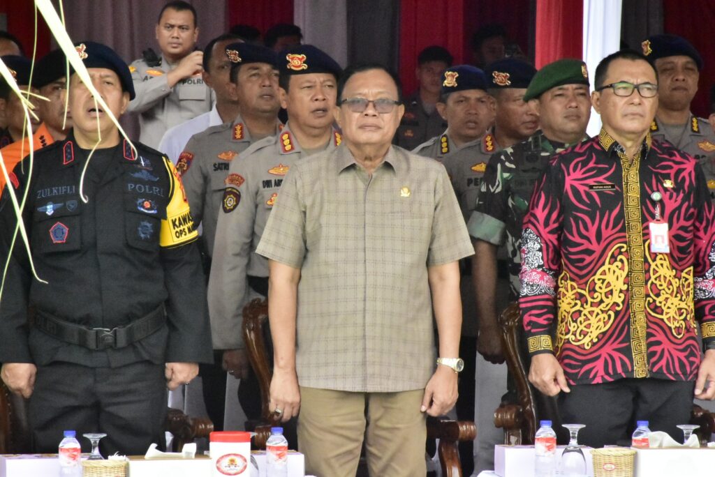 Anggota DPRD Kaltim Yusuf Mustafa saat menghadiri upacara HUT Korps Brimob Ke 78 di Balikpapan. (Ist)