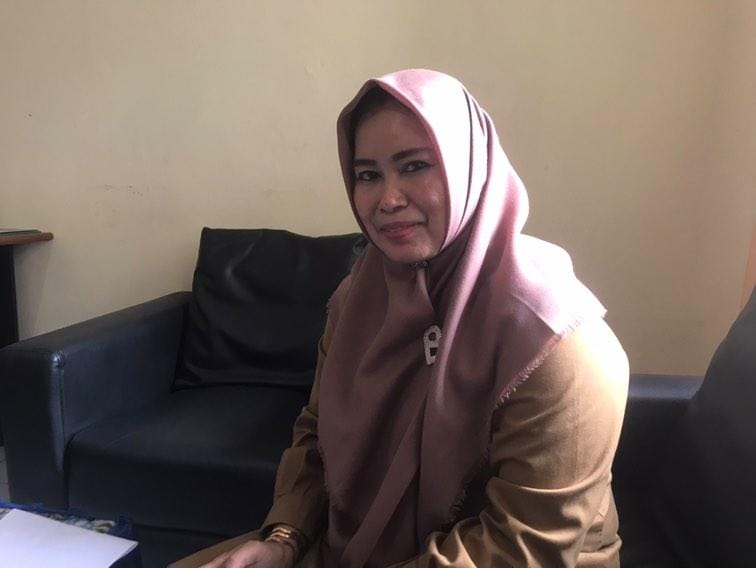 Kepala Seksi Pemberdayaan Masyarakat dan Kesejahteraan Sosial (PMKS) Kelurahan Petung, Marliana. (Ist)