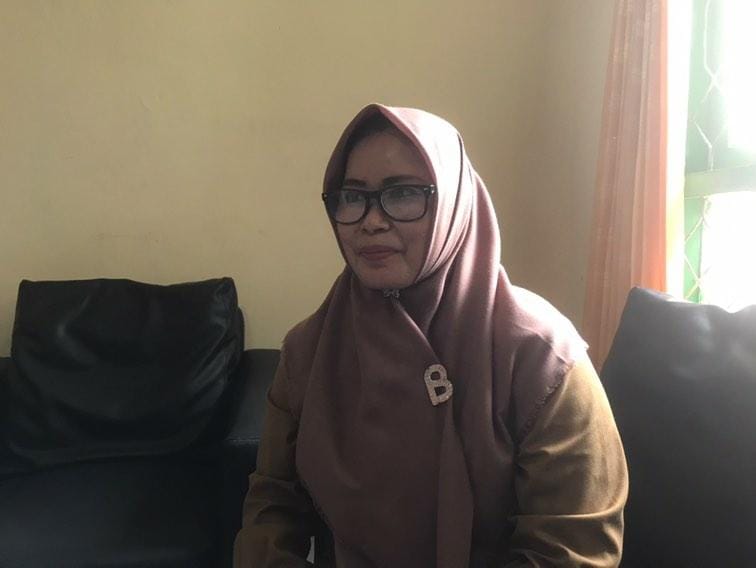 Kepala Seksi Pemberdayaan Masyarakat dan Kesejahteraan Sosial (PMKS), Kelurahan Petung, Marliana. (Ist)