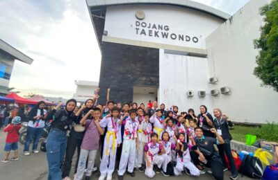 Para atlet dan pelatih King Fighter usai mengikuti Kejuaraan Terbuka Taekwondo Piala Walikota Samarinda, 23-26 November 2023. (Ist)