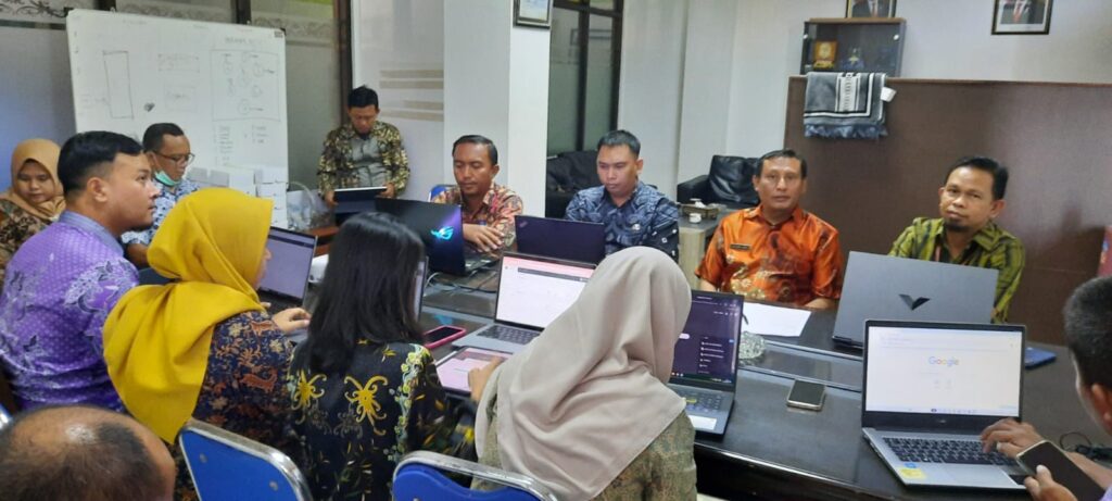 Diskominfo PPU kembali melakukan pendampingan mengenai aplikasi e-office. (Ist)