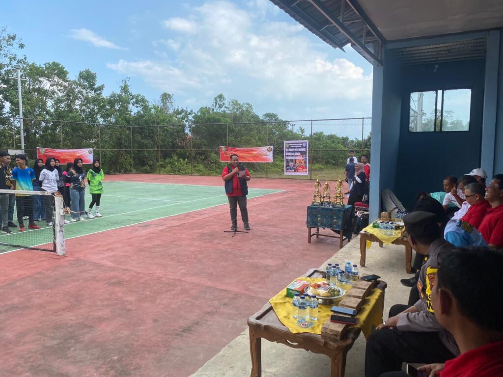 Nicko Herlambang (tengah) saat membacakan sambutan Pj Bupati PPU, Rabu (28/02/2024). (ESY)