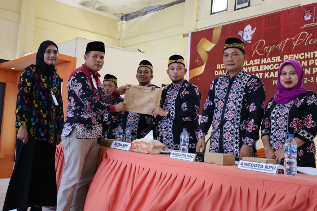 KPU PPU Resmi Menggelar Rapat Pleno Rekapitusi Tingkat Kabupaten. (Ist)