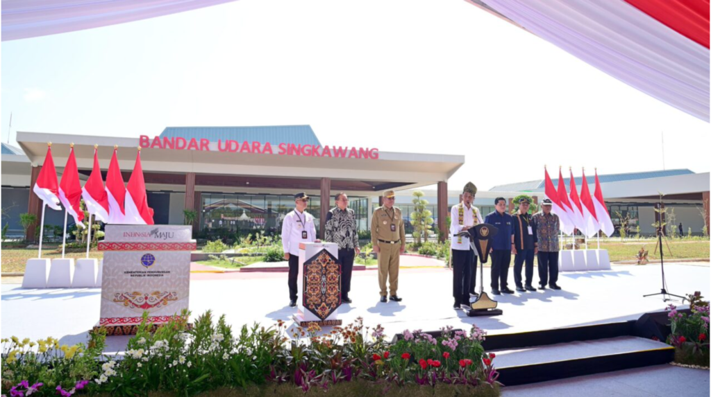 Presiden Joko Widodo meresmikan Bandara Singkawang di Kota Singkawang, Provinsi Kalimantan Barat. (Ist)