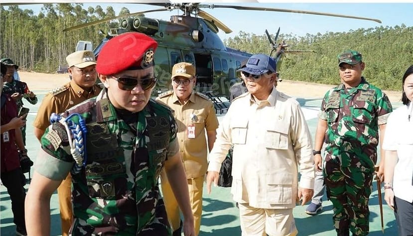 Pj Bupati PPU, Makmur Marbun Dampingi Menhan, Prabowo. (Ist)