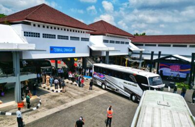 Bus peserta balik gratis diberangkatkan serentak dari 9 terminal. (Ist)