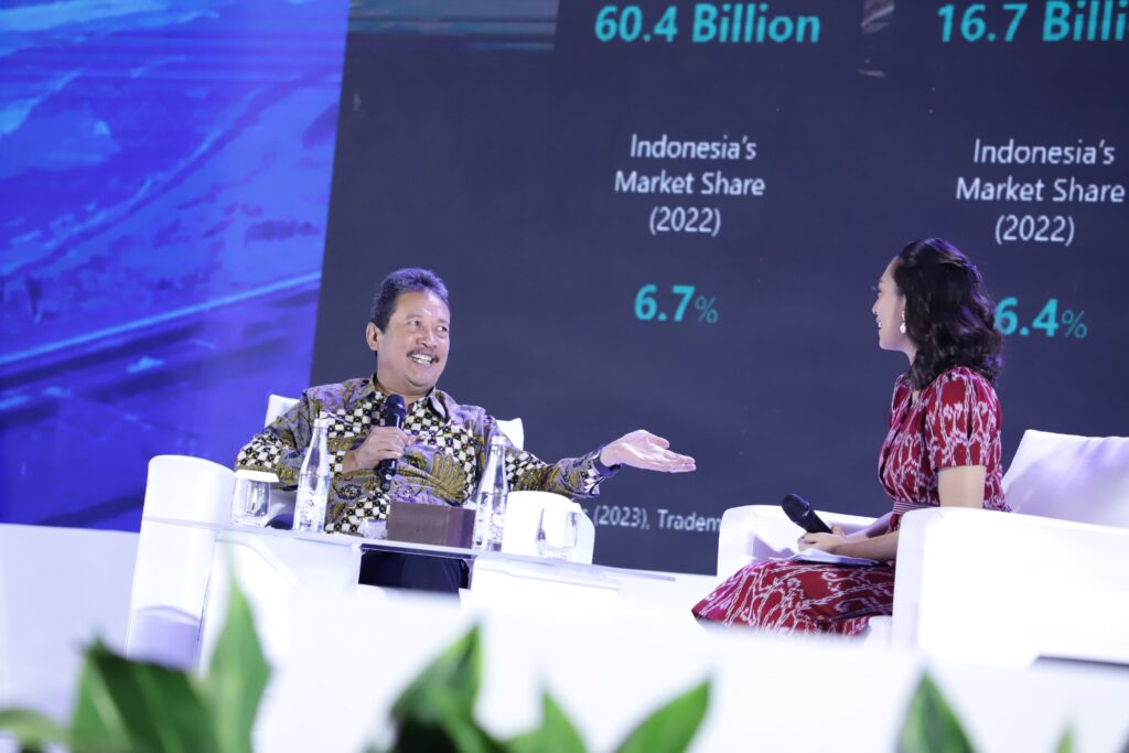 Menteri Kelautan dan Perikanan Sakti Wahyu Trenggono (kiri). (Ist)