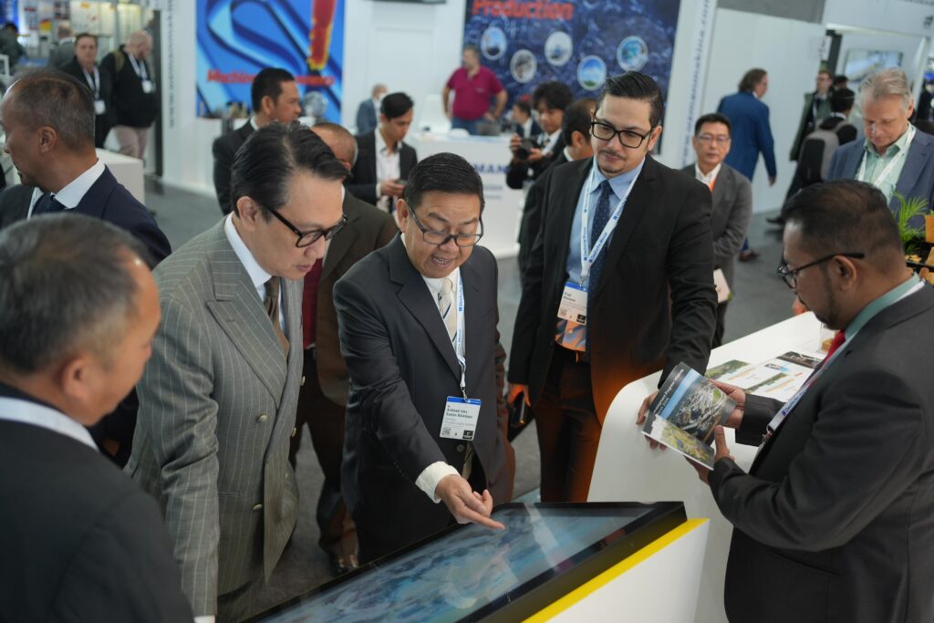 Pameran perdagangan dan industri terbesar dan terpenting di dunia yakni Hannover Messe. (Ist)