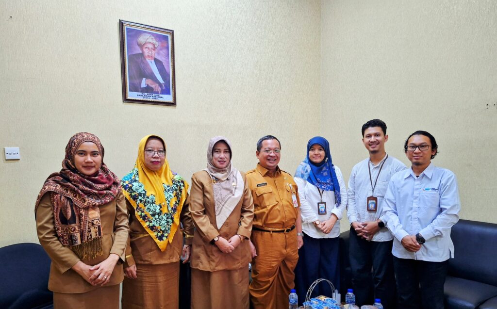 Direktur Penguatan Penerapan Standar dan Penilaian Kesesuaian BSN, Nur Hidayati, melakukan audiensi dengan Kepala Dinas Koperasi, Usaha Kecil, dan Menengah Kota Bekasi serta Kepala Dinas Perindustrian Kabupaten Bekasi. (Ist)