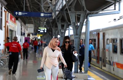 Situasi stasiun kereta api jelang libur panjang Waisak 2024. (Ist)