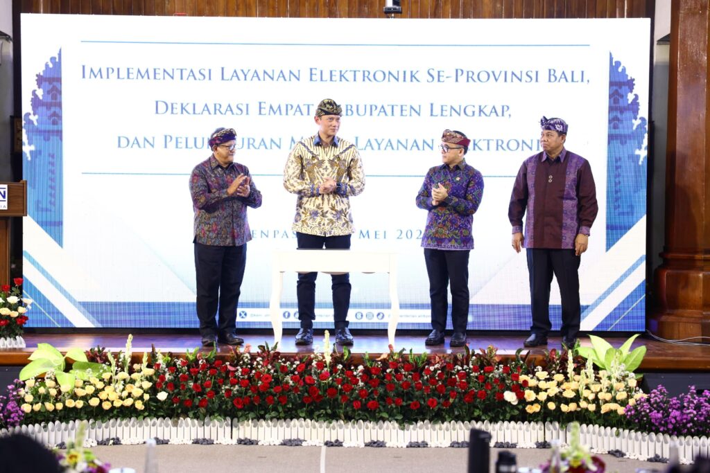 Pelucuncuran Layanan Elektronik Pertanahan berupa Mobil Layanan Elektronik. (Ist)