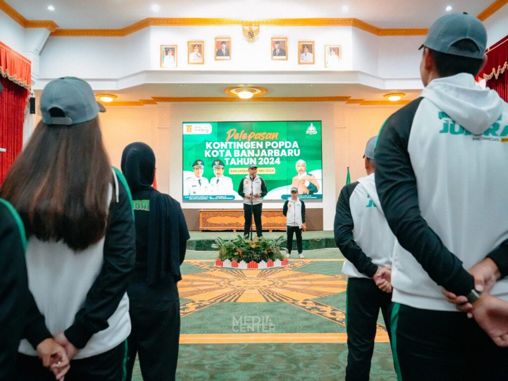 Wali Kota Banjarbaru, Aditya Lepas Kontingen POPDA Banjarbaru. (Ist)