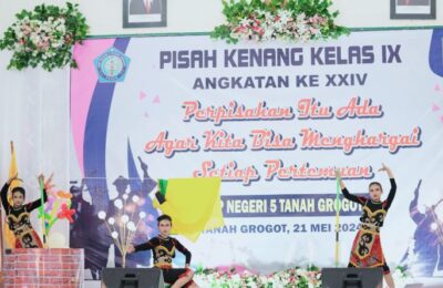 SMP Negeri 5 Tanah Grogot menggelar pisah kenang. (Ist)