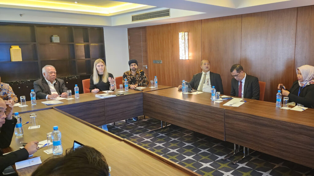 Pertemuan antara Menteri PUPR Basuki Hadimuljono dengan perwakilan Sergek Projects Ltd di Dushanbe, Tajikistan. (Ist)
